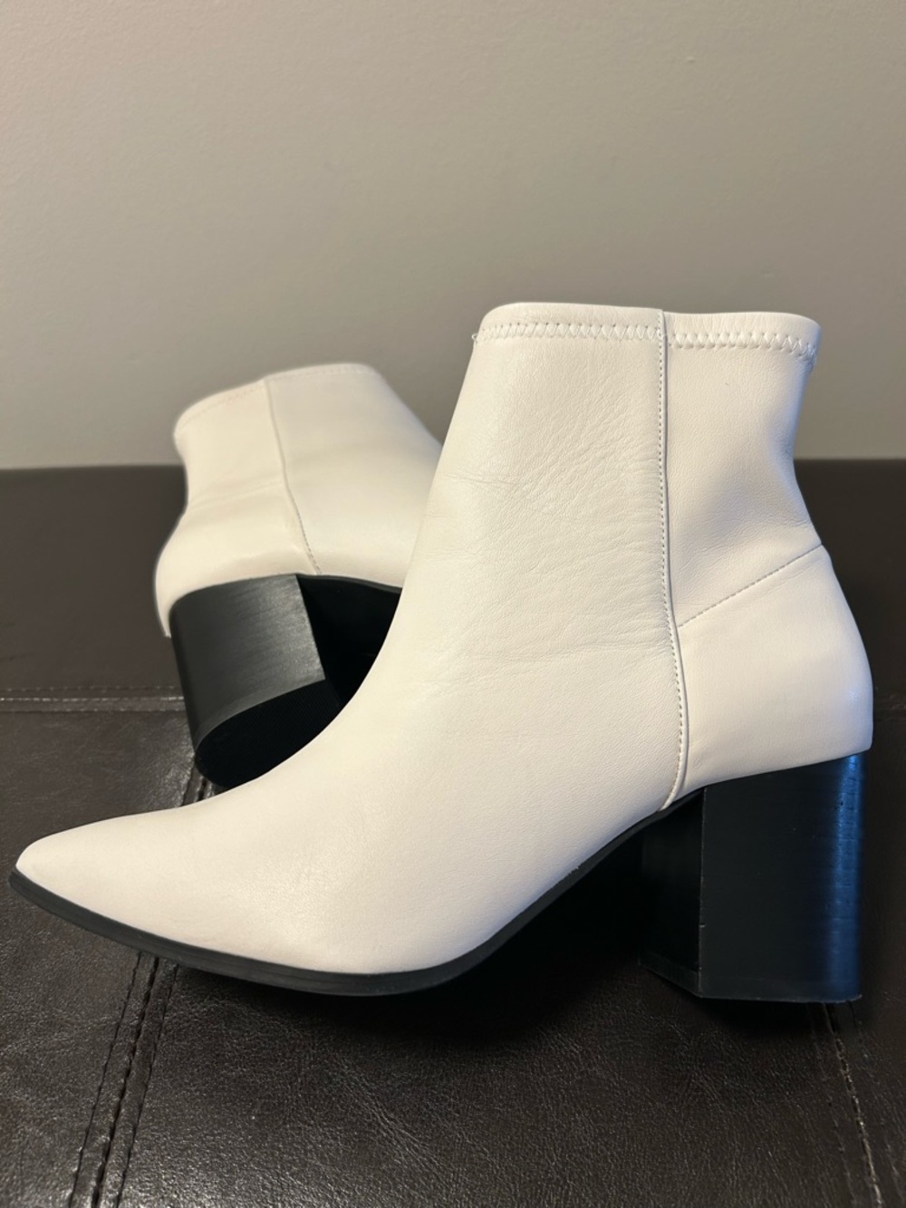Aldo White Leather Pointed Ankle Booties with Block Heel Size